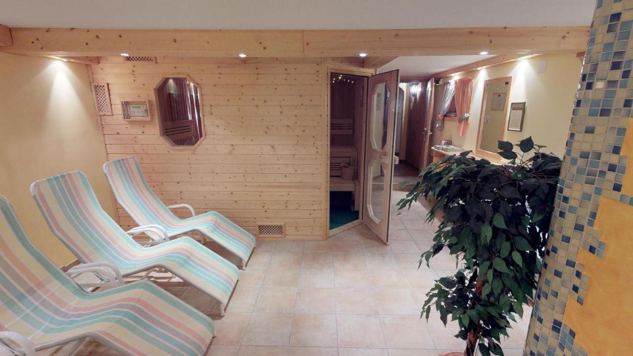 Das Kleine Familienhotel Koch Krems in Kaernten Exterior photo